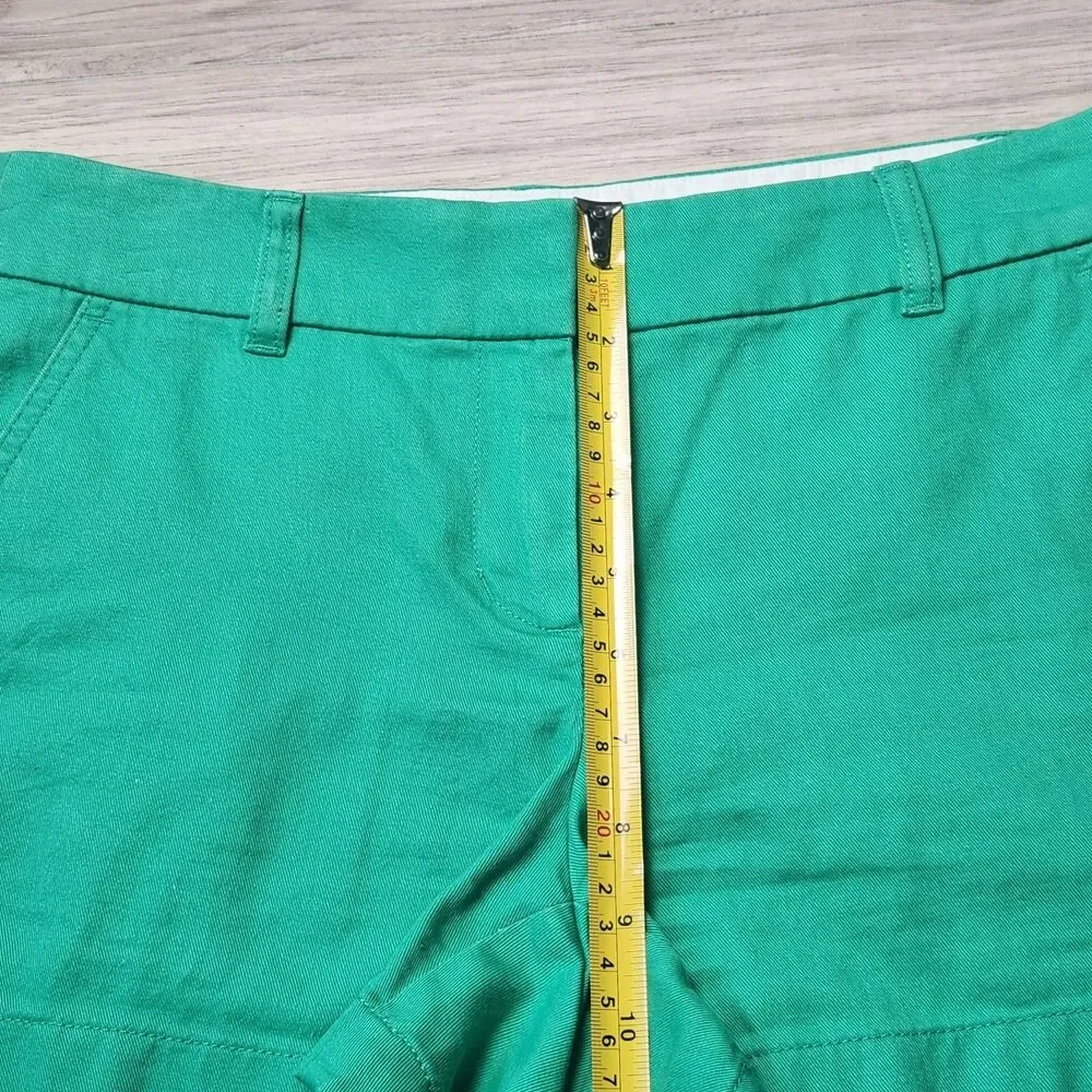 J.Crew Chino Shorts Women's Size 2 Green Cotton Classic Preppy Casual Summer